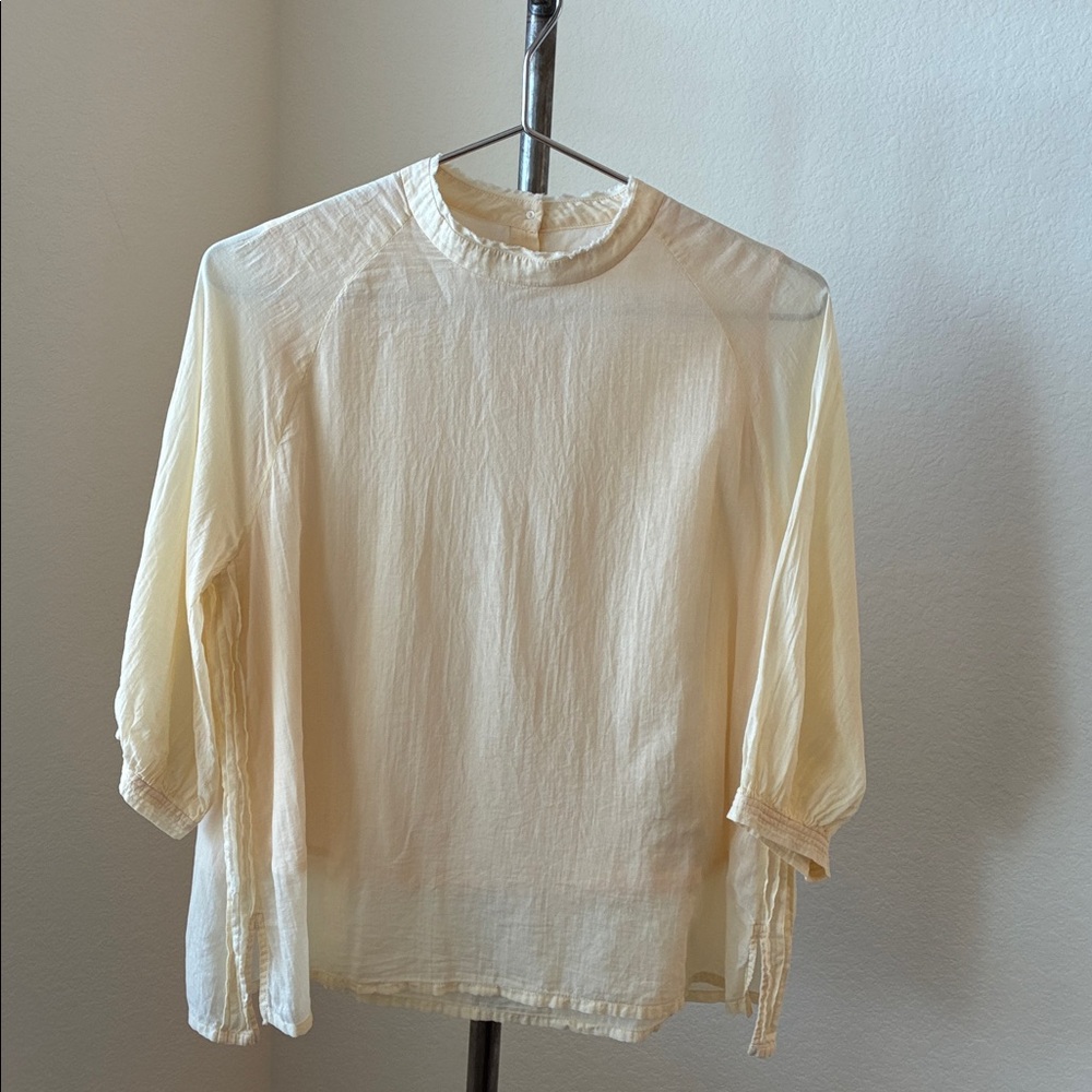 cream layered cotton top 3/4 sleeves scandigirl minimalist pintuck raw hem EUC